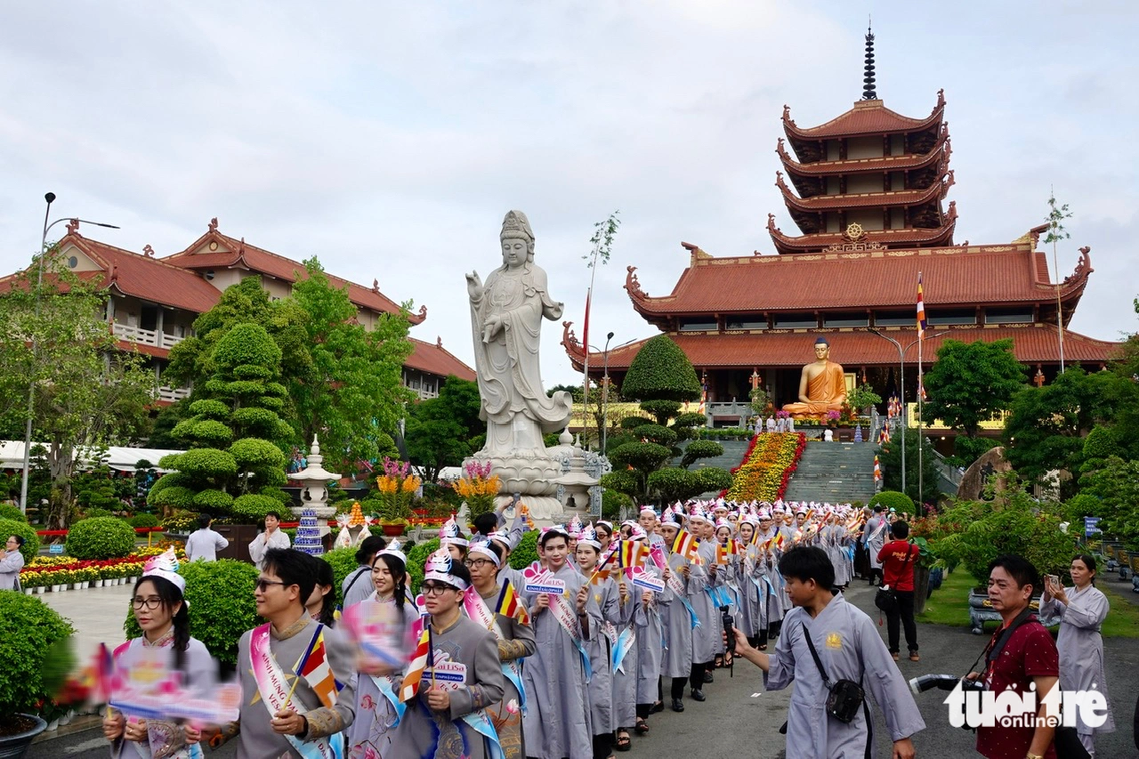 Chùa Thanh Tâm - Phật Cô Đơn