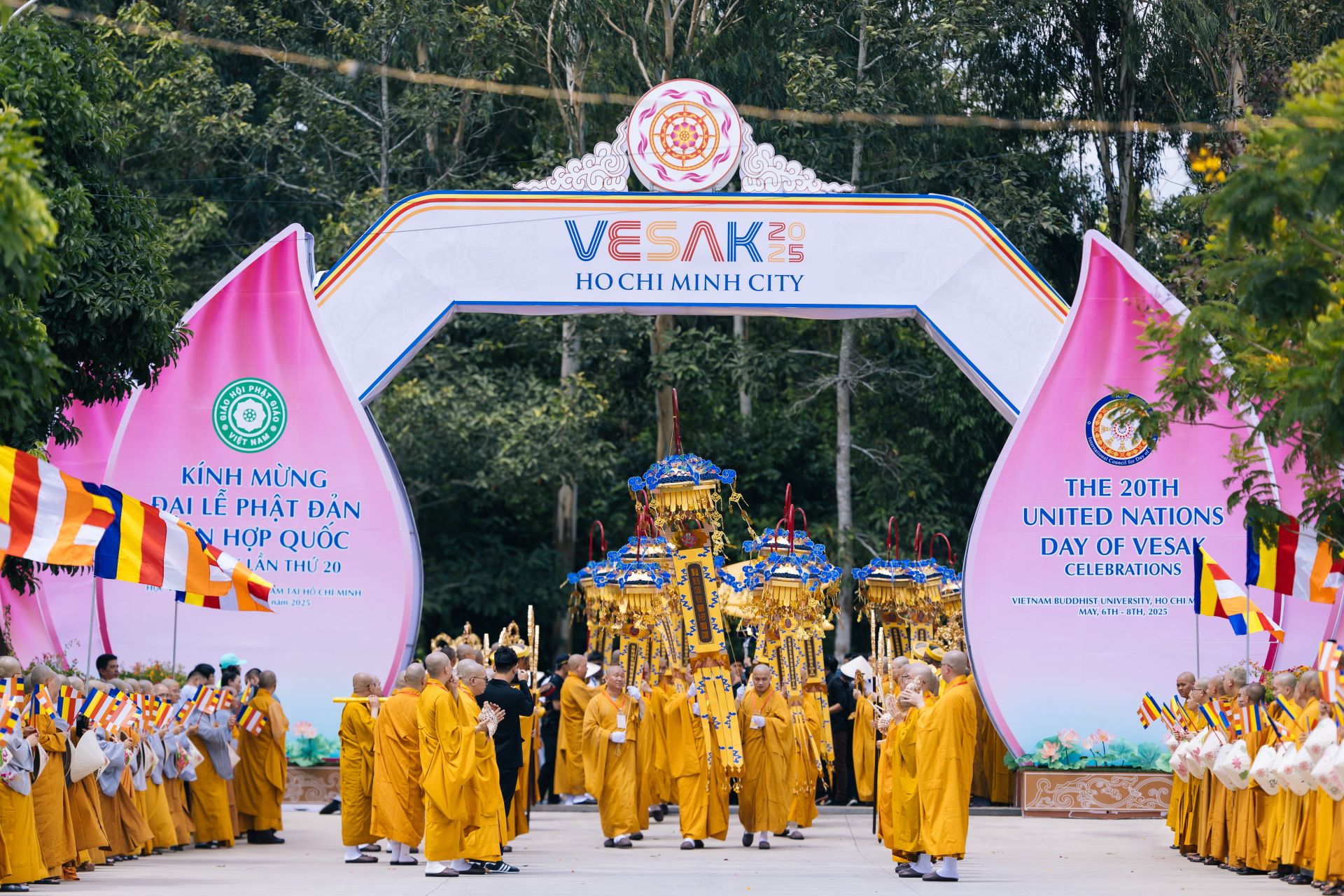 Khai mạc Vesak 2025
